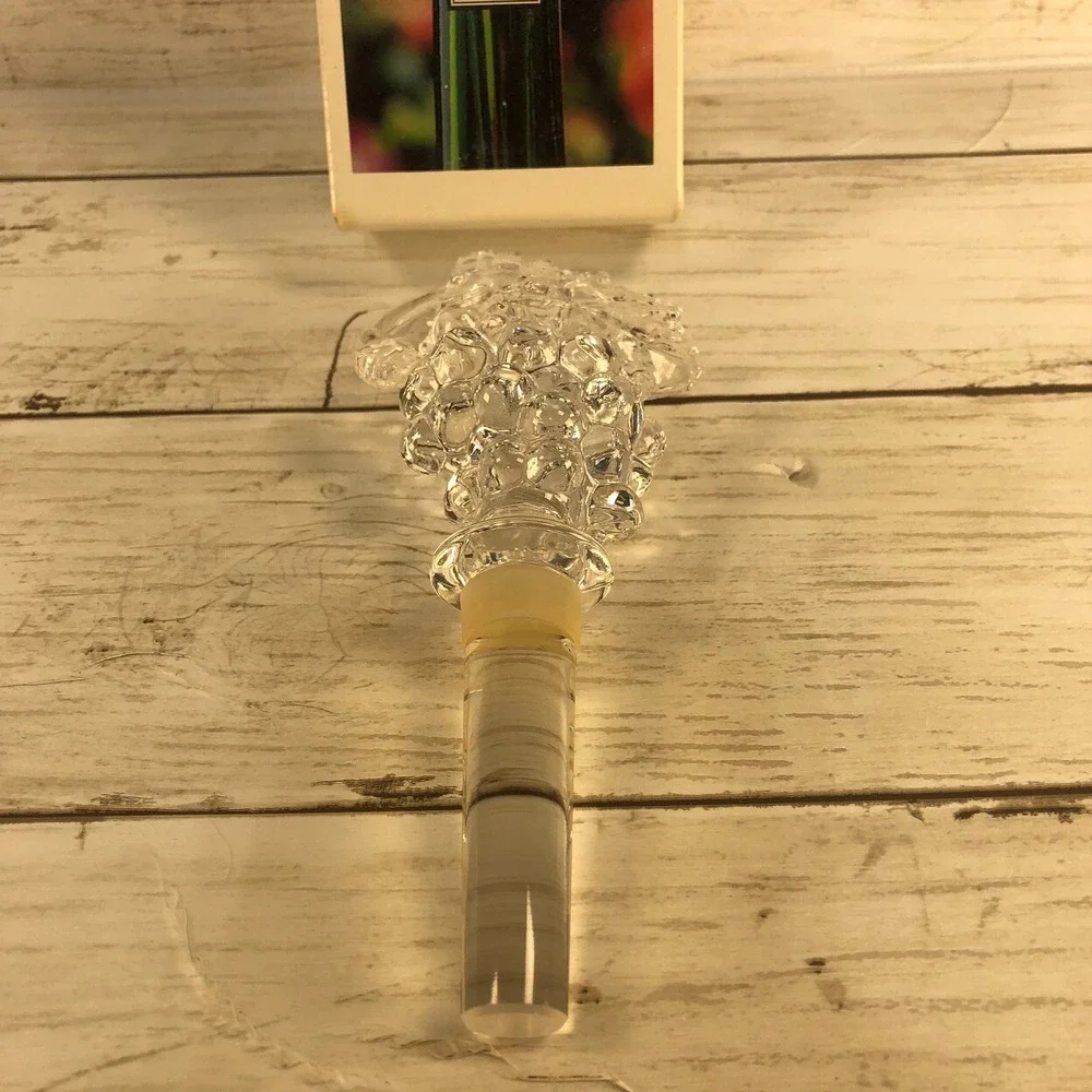 Mikasa Crystal Wine Bottle Stoppers Monterey & Fruit Collection Grapes Set of‎ 2